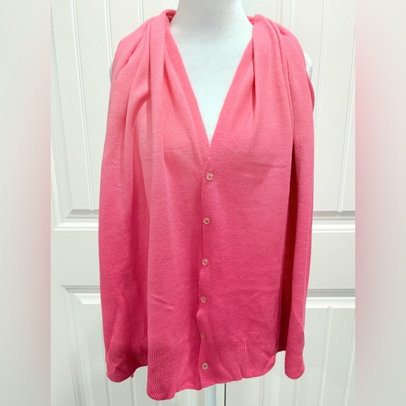 Pink Button-Up Scarf - Picture 6 of 6